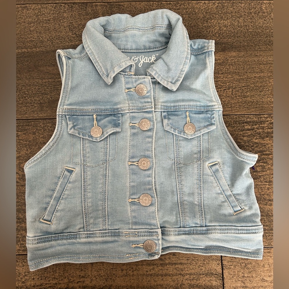 Cat & Jack Light Blue Denim Vest for Kids XS 4/5‎